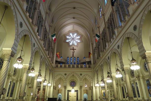 istock Lighted Church Nave 510998339
