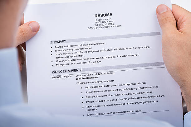 istock Businessperson Reading Resume 511009126