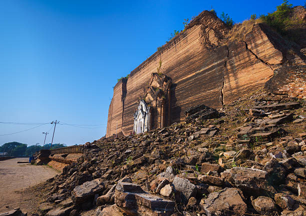 istock Mingun Pahtodawgyi pagoda, Sagaing, Myanmar 511017568