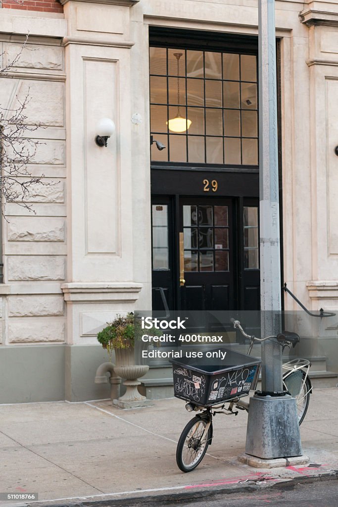 Soho Stock Photo - Download Image Now - Bicycle, Brownstone, City - iStock