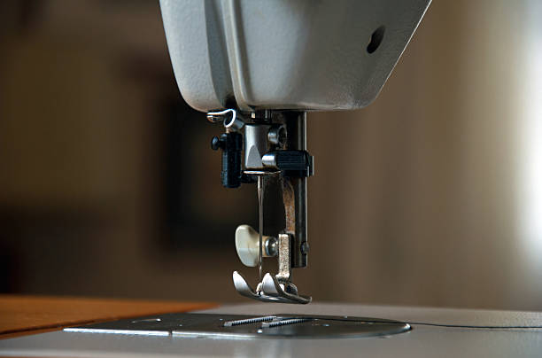 istock Detail of sewing machine 511025614