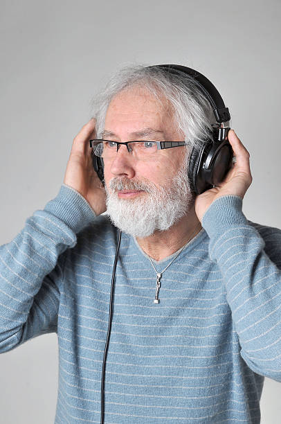 istock Listen to music 511026718