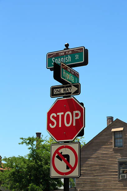 istock Spanish Street in St Augustine 511055514