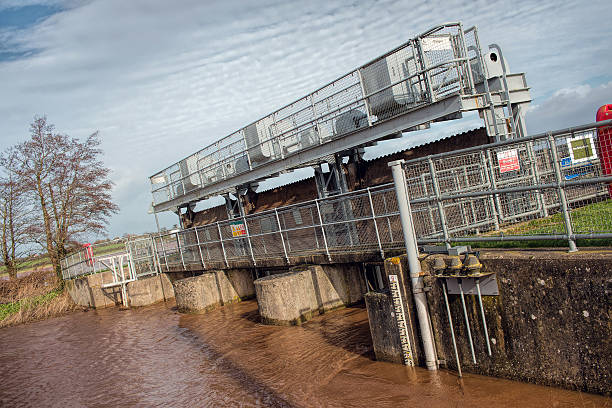 istock Flood Gates On High Swollen River 511059008