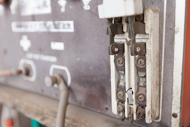 istock Broken vintage retro large electric circuit breaker with protect 511061127