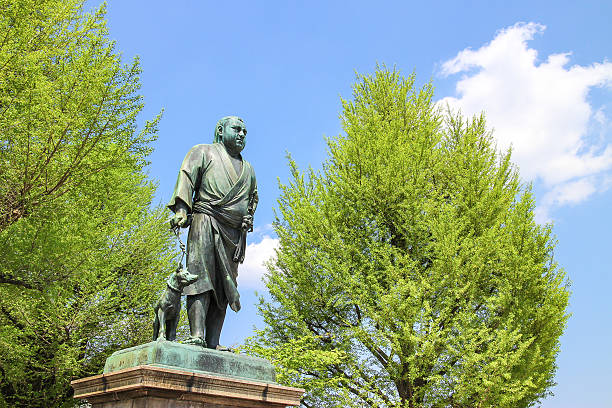 istock Bronze statue of Saigo Takamori 511063538