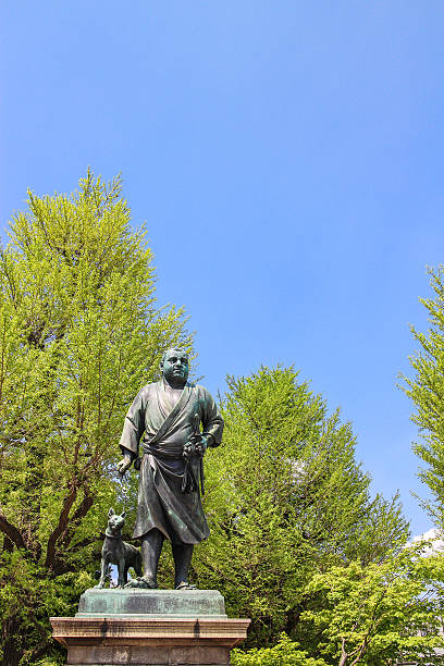 istock Bronze statue of Saigo Takamori 511063922