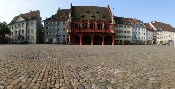 Minster space Freiburg. Historical image from 2007, look at historical purchase house
