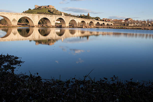 istock Medellin old bridge and castle, Spain 511100188