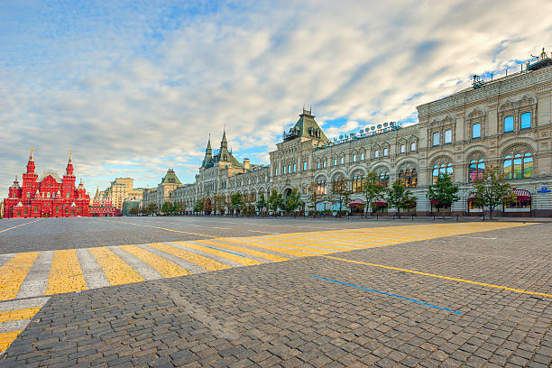 istock Red square early morning view. 511106634