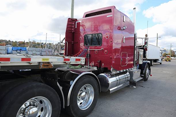 istock Semi truck at a wharf 511109676
