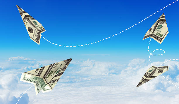 istock Set of dollar airplanes 511119216