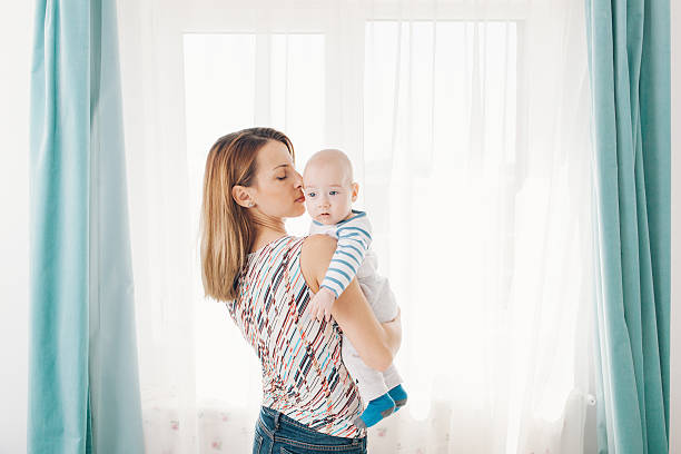 istock Touch of a mother 511215400