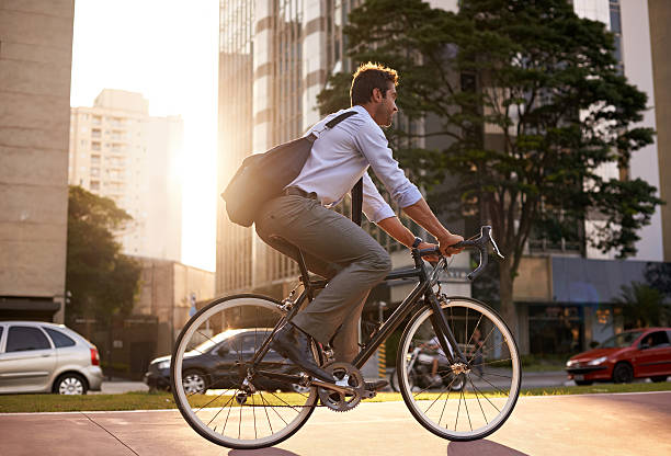 istock Off to work in the crisp morning air 511245749