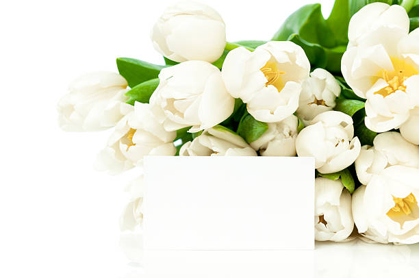 istock Bouquet of tulips with greeting card 511302586