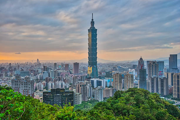 istock View of Taipei Cityscape at sunset 511304854