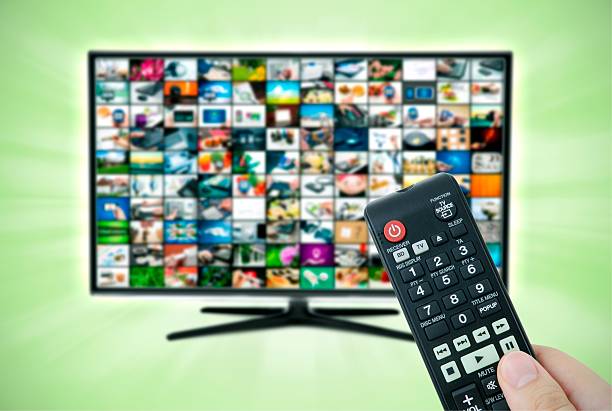 istock Widescreen high definition TV screen with video gallery 511325933