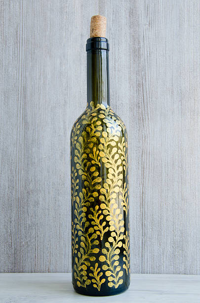 istock Wine bottle art painting 511380822