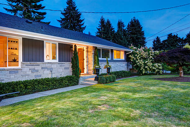 istock House exterior. Romantic atmosphere during summer evening 511443327