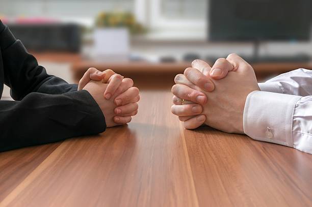 istock Interview or dialogue between politicians. Negotiation of two statesman 511472762