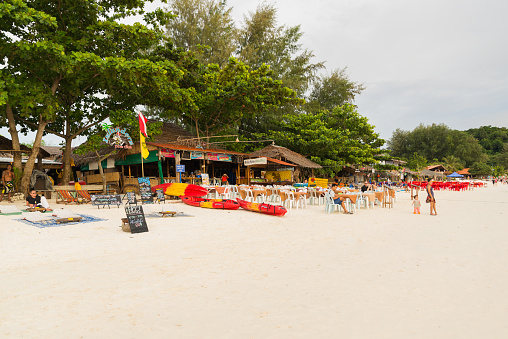 Koh Lipe,Thailand - November 28,2014 :  Tourist walk and relax on pattaya beach in Koh Lipe Island