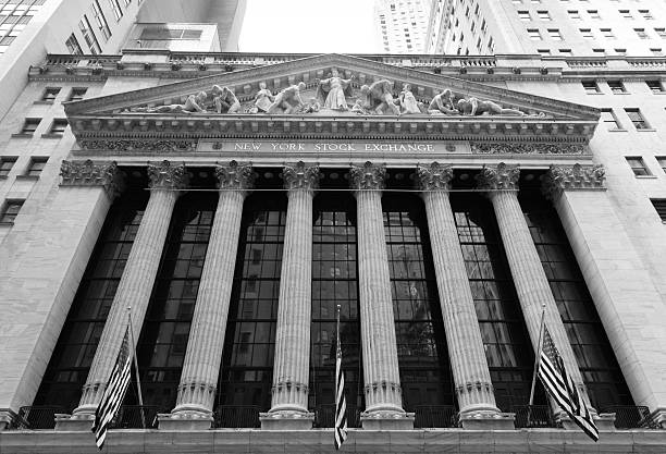 bolsa de valores de nova iorque - wall street stock exchange new york city new york stock exchange imagens e fotografias de stock