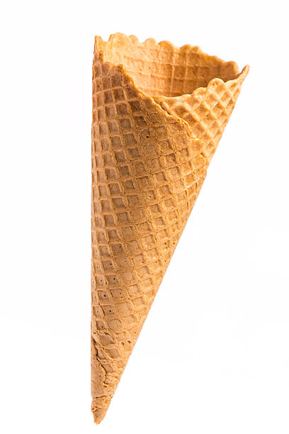 branco crispy cone de gelado - wafer waffle isolated food imagens e fotografias de stock