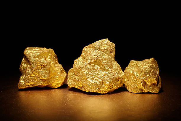 istock Closeup of big gold nuggets 511483678