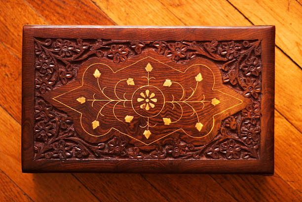 vintage,box,wooden,dark,natural material,ethnic,ornament,pattern,carving,inlay,