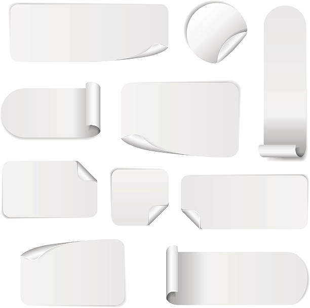 ilustrações de stock, clip art, desenhos animados e ícones de conjunto de autocolantes de papel em branco branco. vector isolado modelo autocolantes - peel off