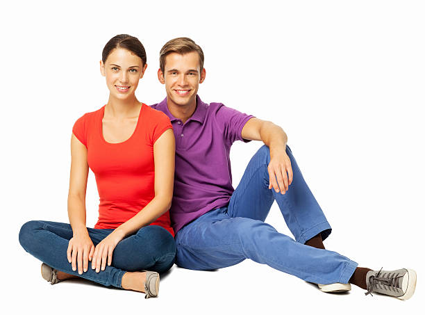 istock Young Couple Sitting On Floor 511535424