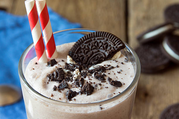 istock Homemade milkshake with cookies 511541664