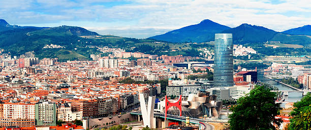 istock View of city Bilbao, Spain 511583418