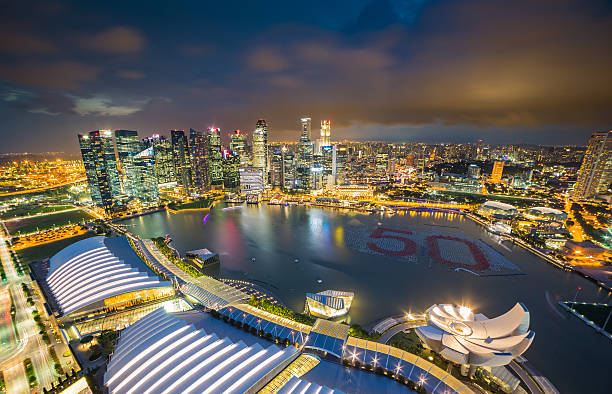istock Singapore city skyline 511583572