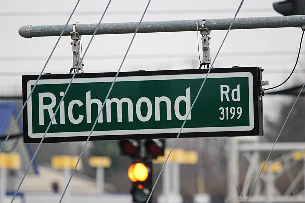 istock Street Name Sign in Lexington, Kentucky 511583692