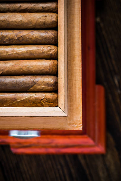 istock Overhead view on humidor with cigars 511592724