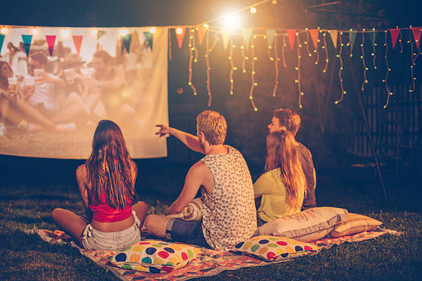 istock Movie night with friends 511596856