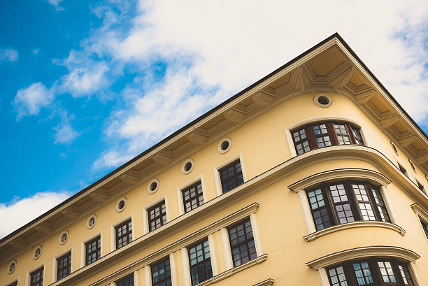 istock Building in Ljubljana 511601092
