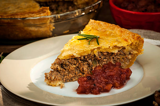 istock Slice of meat pie Tourtiere 511645739