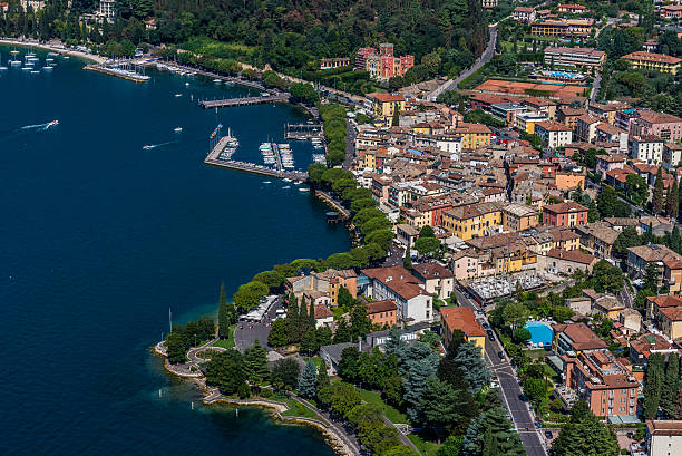 istock Viewpoint to Garda Lake in Italy 511651916