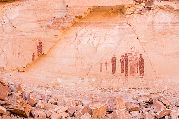 Great Ghost Alcove The Great Ghost cluster of Barrier Canyon paintngs at the Great Gallery in the remote Horseshoe Canyon Unit of Canyonlands National Park, Utah. horseshoe canyon stock pictures, royalty-free photos & images