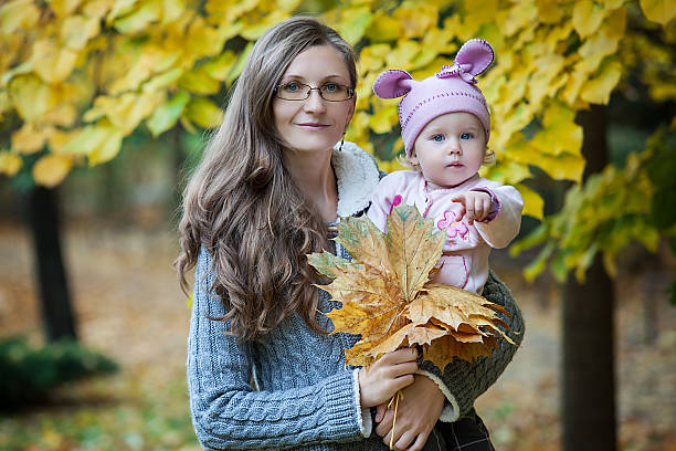 istock Young mother playing with her daughter 511666035