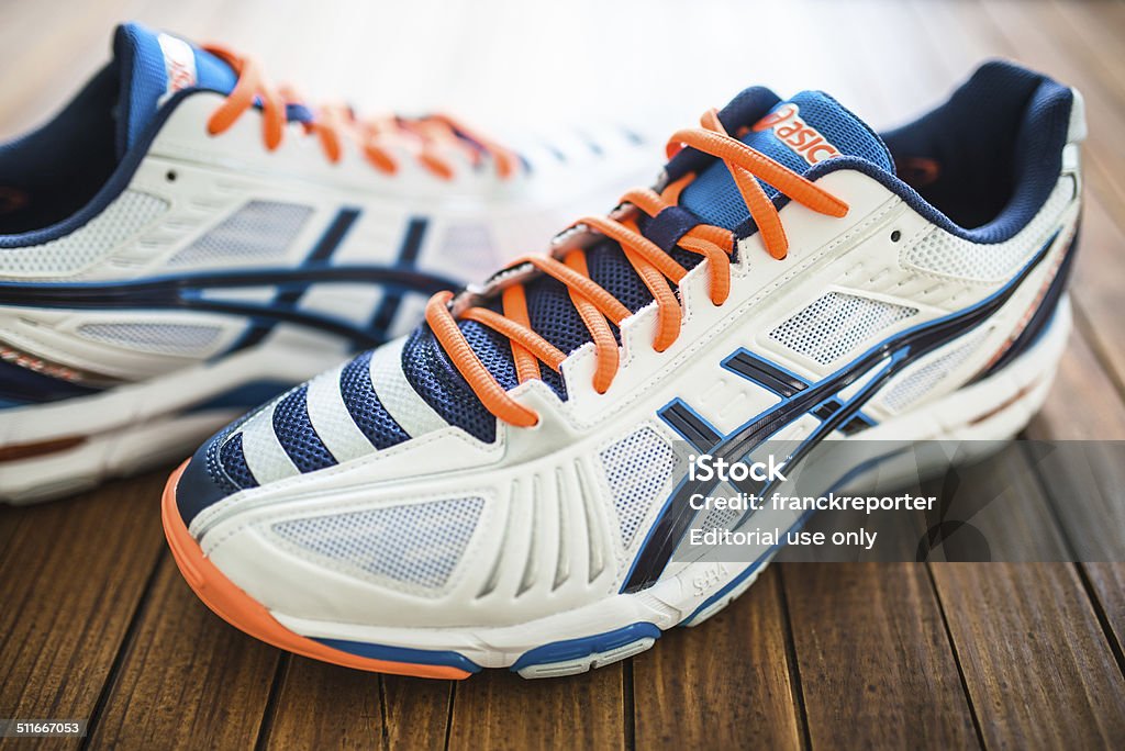 Communication network Arrangement pepper Asics Gel Volley Elite 2 Sport Shoes Stock Photo - Download Image Now -  Blue, Close To, Close-up - iStock