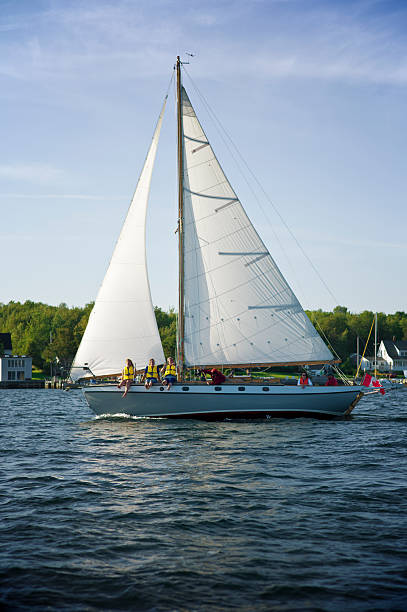 istock Family Sailing on Mahone Bay, Nova Scotia 511669197