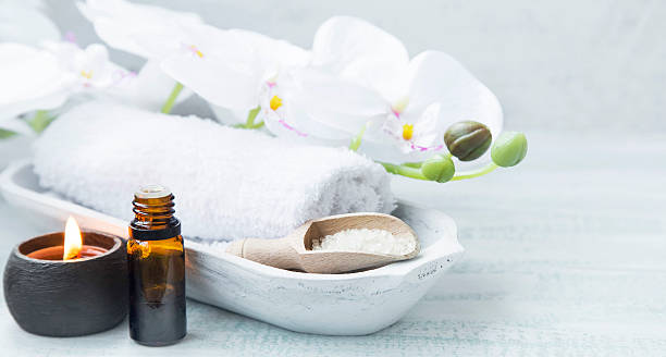 istock Spa still life with oil and candle 511671956