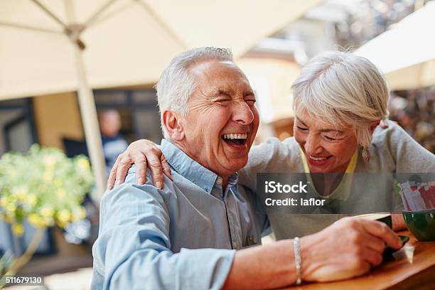 Das Geheimnis Zu Einer Glückliche Ehe Leben Lachen Und Lieben Stockfoto und mehr Bilder von Alter Erwachsener