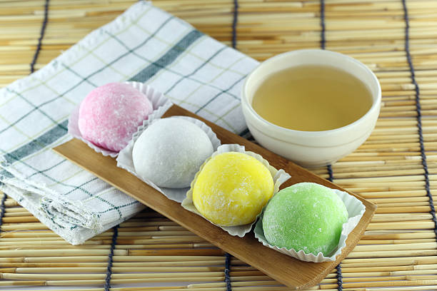 istock Japanese desserts made of sticky rice. 511706469