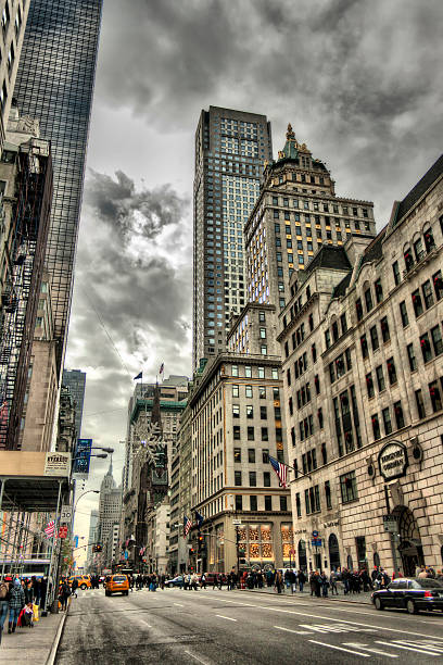 istock New York - Fifth Avenue - Dramatic tones 511707359