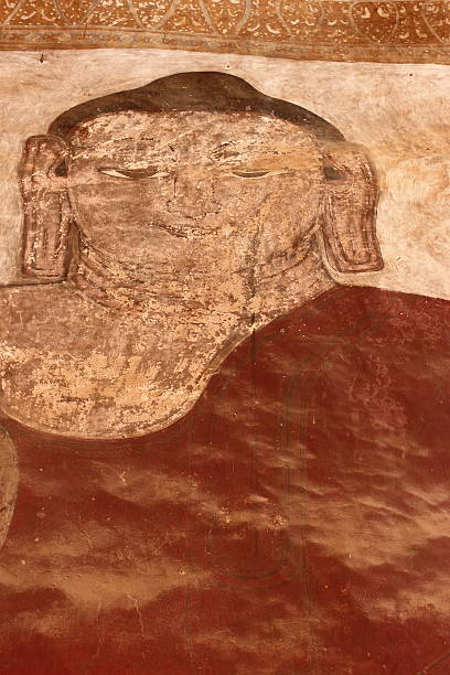 un affresco dipinto di buddha, tempio di sulamani, di bagan, - gawdawpalin pagoda foto e immagini stock