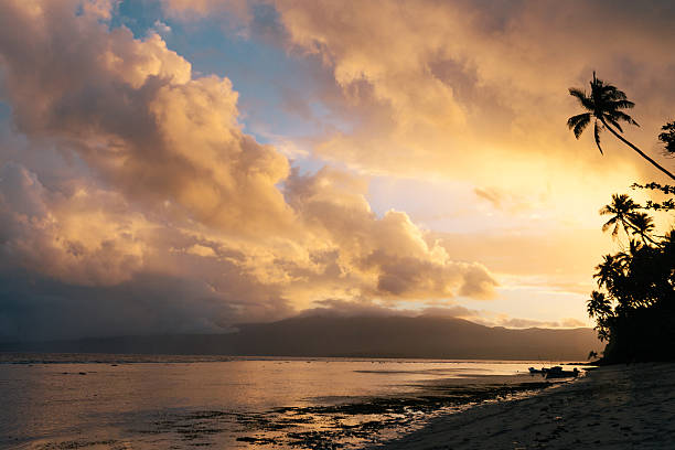Beautiful World-3 Vanilla Sky Sunset, Manqai, Fiji taveuni stock pictures, royalty-free photos & images